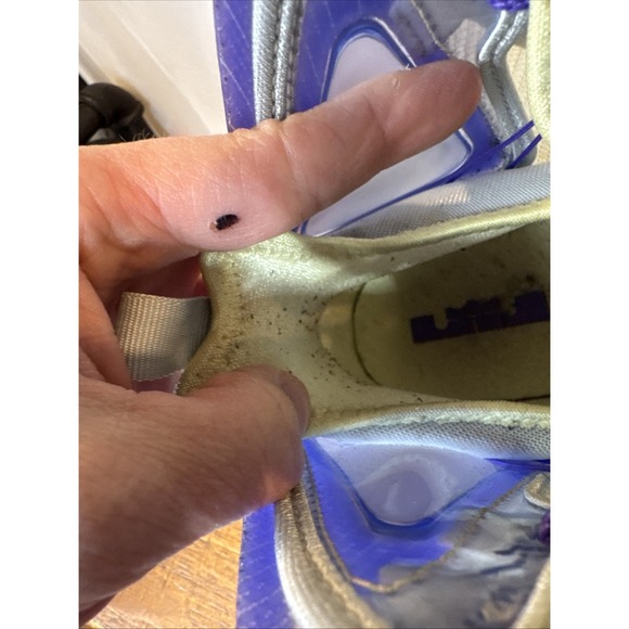 Nike Lebron‎ 19 XlX Aura Citron Youth GS 5.5Y DD0418-412 - Picture 9 of 11